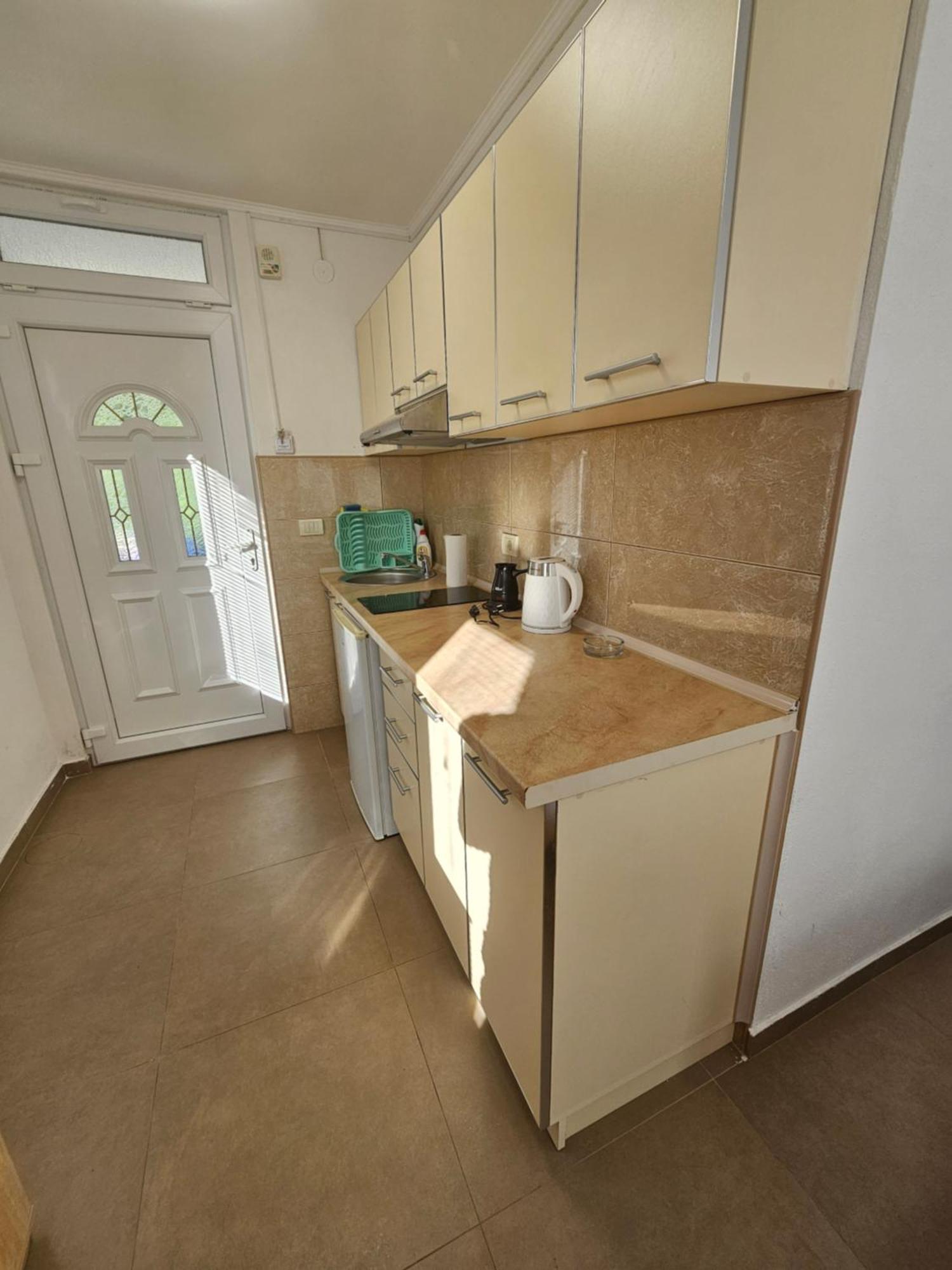 Apartmani Vila Ebra Utjeha Zewnętrze zdjęcie